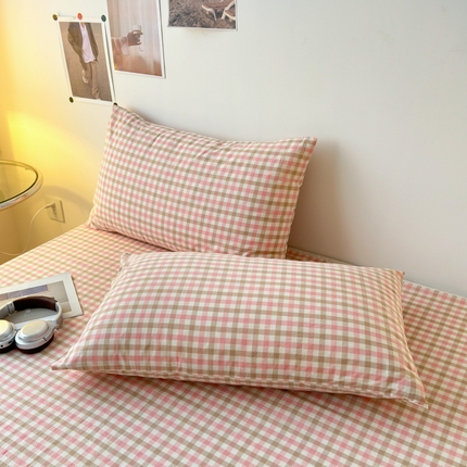 91家纺网 家纺一手货源 找家纺 清雅福 2025新款全棉A类水洗棉单枕套 印月·粉