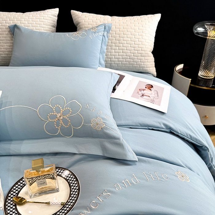 91家纺网 家纺一手货源 找家纺 棠颂家纺 2025新款亲肤精纺棉刺绣四件套（礼盒款） 艾琳--蓝