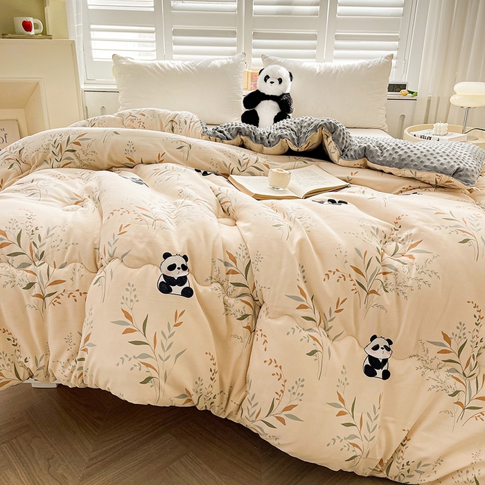 91家纺网 家纺一手货源 找家纺 博弈家纺 2024新款豆豆绒双面大豆被 熊猫盼盼