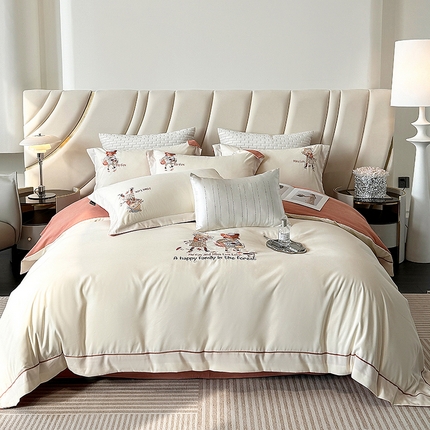 棠颂家纺 2025新款亲肤锦梳棉磨毛刺绣四件套(礼盒款) 森林之家--空间白