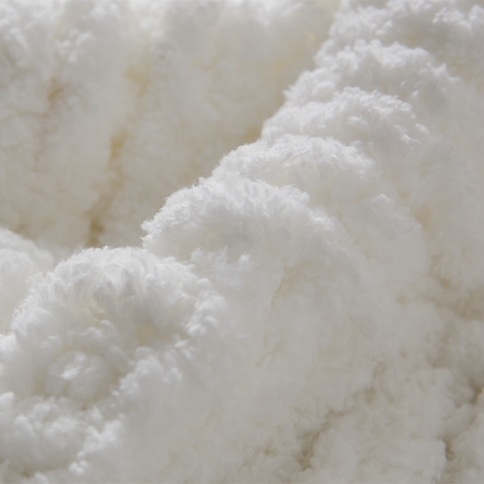 91家纺网 家纺一手货源 找家纺 暖绵绵 2025新款雪尼尔毛毯-思摩尔（小格子） 思摩尔-白色