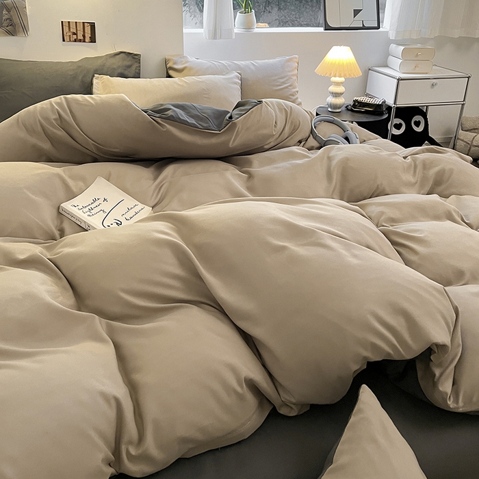 91家纺网 家纺一手货源 找家纺 米粒  2024新款纯色简约双拼磨毛四件套 咖+深灰