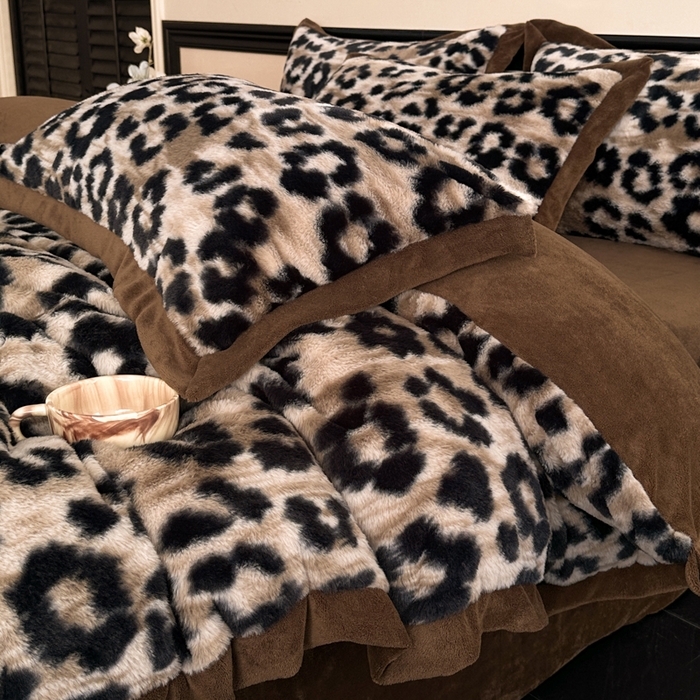 91家纺网 家纺一手货源 找家纺 （总）丝印良品 2024秋冬新款丹麦绒宽边牛奶绒四件套