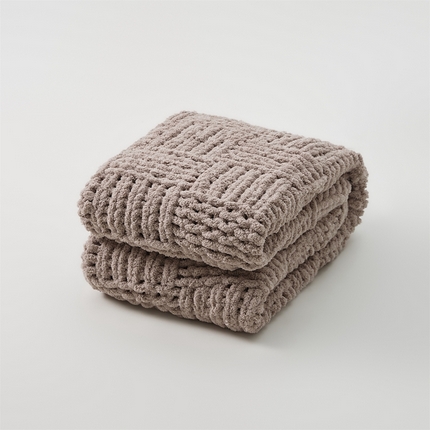 91家纺网 家纺一手货源 找家纺 暖绵绵 2025新款雪尼尔毛毯-思摩尔（小格子） 思摩尔-驼灰