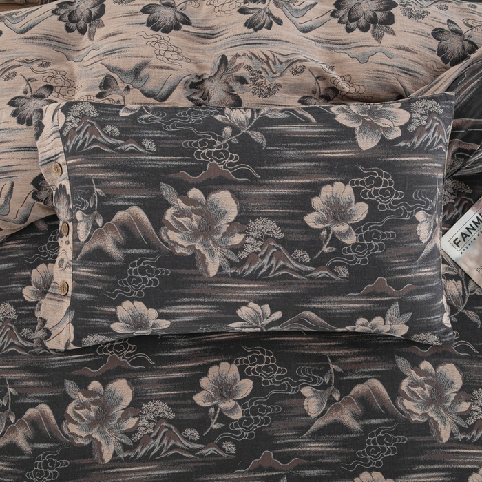 91家纺网 家纺一手货源 找家纺 鲁爱 2025新款全棉色织双层纱纽扣款四件套 木兰辞