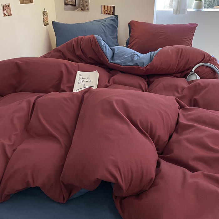 91家纺网 家纺一手货源 找家纺 米粒  2024新款纯色简约双拼磨毛四件套 博肯红+蓝