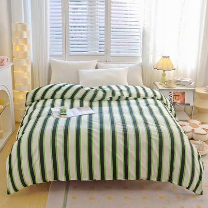 91家纺网 家纺一手货源 找家纺 启优 2024新款1370全棉被套 黑绿条纹