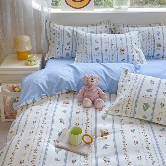 91家纺网 家纺一手货源 找家纺 布可家纺 2025新款水洗棉印花四件套 草莓兔