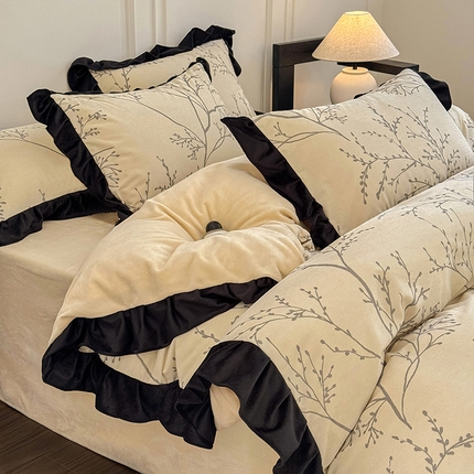 宅家居 2024秋冬爆款轻法式小香风灯芯绒提花立体韩版花边牛奶绒四件套 花枝