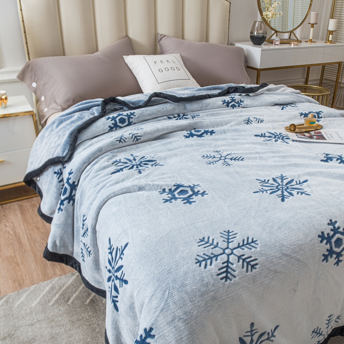 91家纺网 家纺一手货源 找家纺 （总）美梦莱 2022新款法莱绒羊羔绒剪花复合毛毯毯子盖毯（支持一件代发）