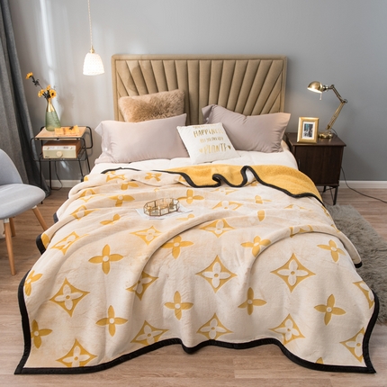 91家纺网 家纺一手货源 找家纺 （总）美梦莱 2022新款法莱绒羊羔绒剪花复合毛毯毯子盖毯（支持一件代发）