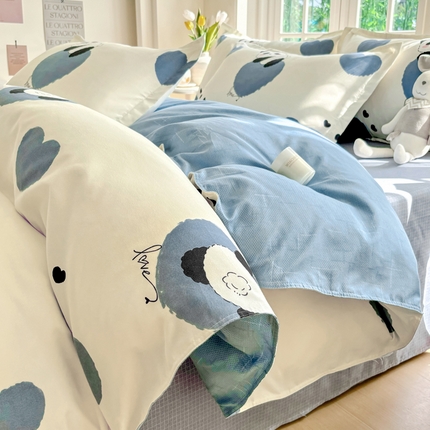 91家纺网 家纺一手货源 找家纺 正莱欣 2025新品加厚生态棉磨毛四件套高克重植物羊绒床单款床笠款四件套大量现货 熊猫乐园