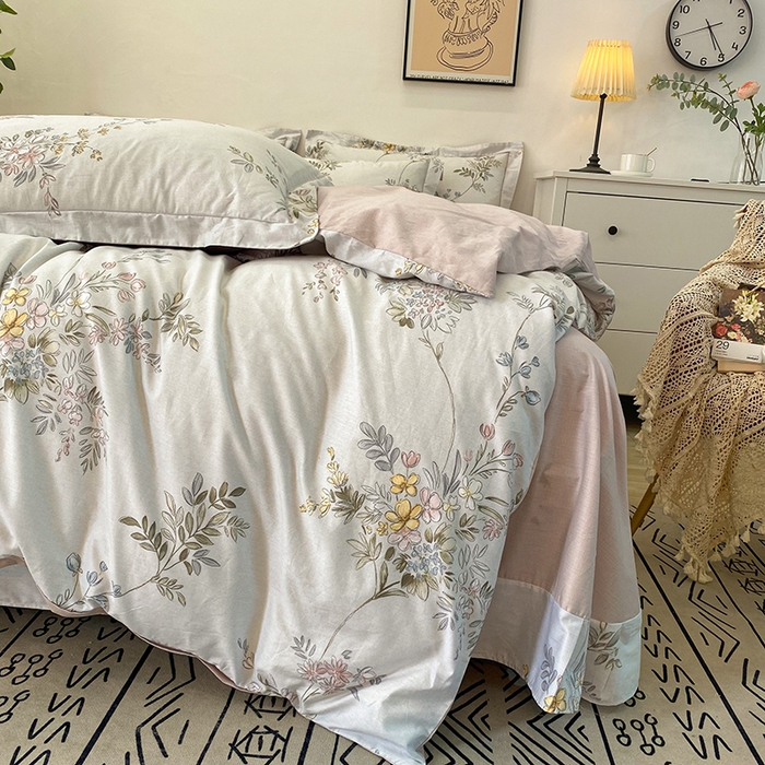 91家纺网 家纺一手货源 找家纺 橙艺家居 2024新款铂金柔棉全棉印花四件套 婉情-灰