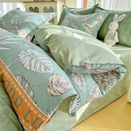 91家纺网 家纺一手货源 找家纺 正莱欣 2025新品加厚生态棉磨毛四件套高克重植物羊绒床单款床笠款四件套大量现货 简叶-绿