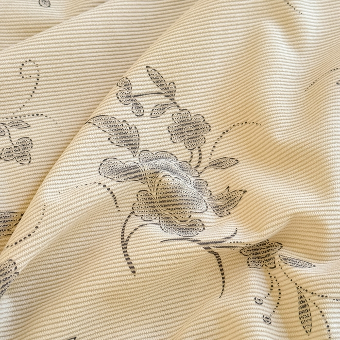 91家纺网 家纺一手货源 找家纺 宅家居 2024秋冬爆款轻法式小香风灯芯绒提花立体韩版花边牛奶绒四件套 牡丹