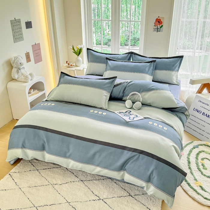 91家纺网 家纺一手货源 找家纺 正莱欣 2025新品加厚生态棉磨毛四件套高克重植物羊绒床单款床笠款四件套大量现货 经典魅力