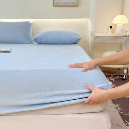 91家纺网 家纺一手货源 找家纺 （总）美梦莱 2024新款保暖高克重牛奶绒床品单品系列-单床笠（支持一件代发）