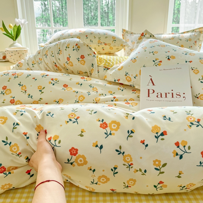 91家纺网 家纺一手货源 找家纺 正莱欣 2025新品加厚生态棉磨毛四件套高克重植物羊绒床单款床笠款四件套大量现货 晨妆