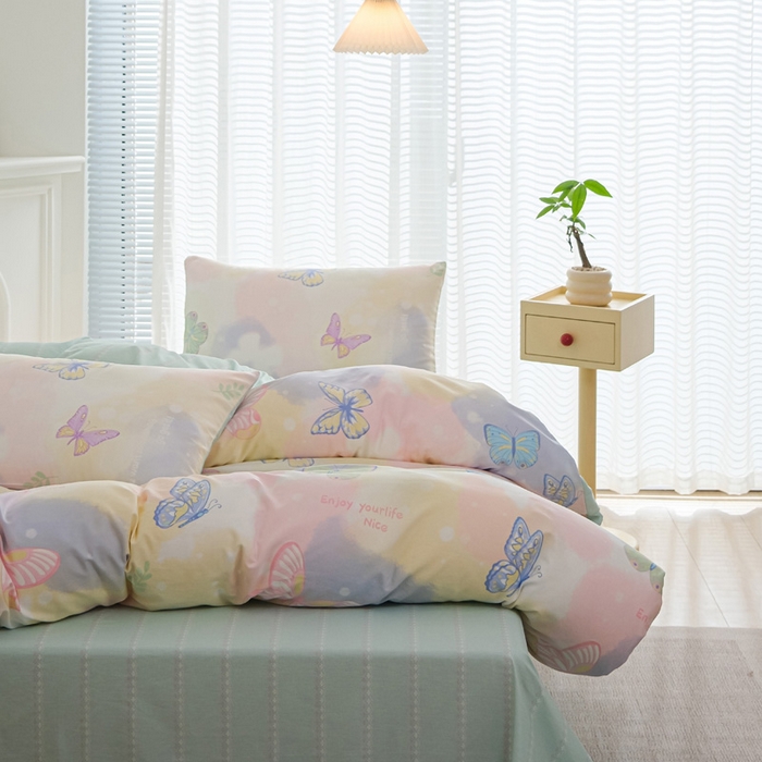 91家纺网 家纺一手货源 找家纺 布可家纺 2025新款水洗棉印花四件套 晕染梦幻蝴蝶