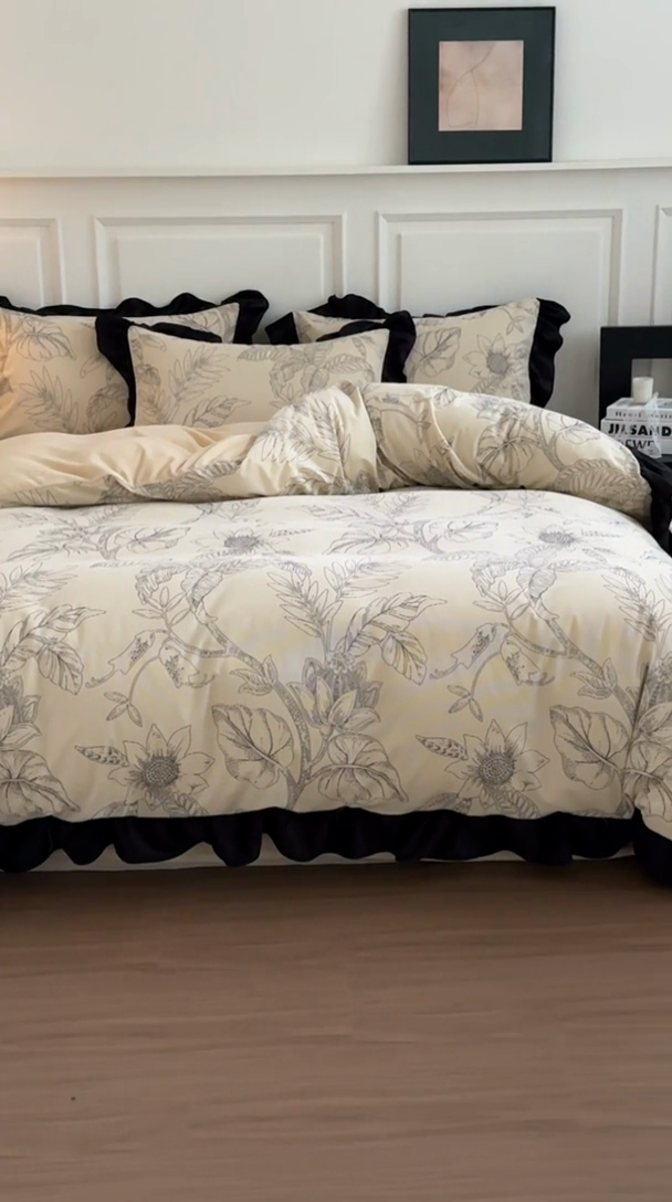 91家纺网 家纺一手货源 找家纺 宅家居 2024秋冬爆款轻法式小香风灯芯绒提花立体韩版花边牛奶绒四件套 语叶