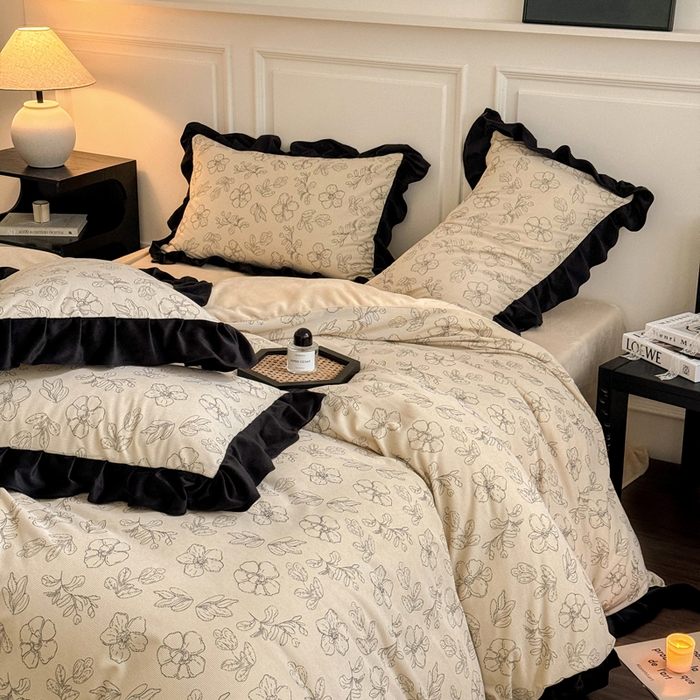 91家纺网 家纺一手货源 找家纺 宅家居 2024秋冬爆款轻法式小香风灯芯绒提花立体韩版花边牛奶绒四件套 百合