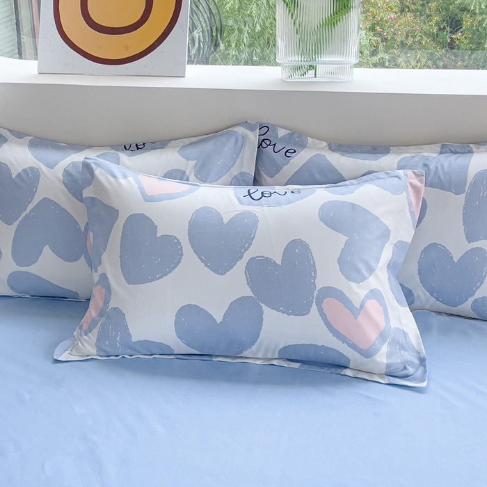 91家纺网 家纺一手货源 找家纺 布可家纺 2025新款水洗棉印花四件套 撞色爱心