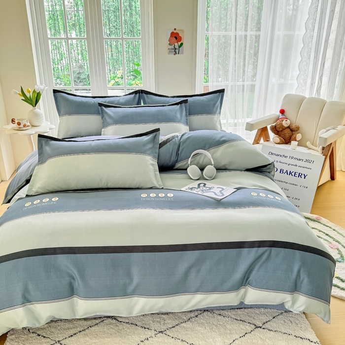 91家纺网 家纺一手货源 找家纺 正莱欣 2025新品加厚生态棉磨毛四件套高克重植物羊绒床单款床笠款四件套大量现货 经典魅力