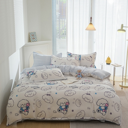 91家纺网 家纺一手货源 找家纺 布可家纺 2025新款水洗棉印花四件套 蓝格冰淇淋狗