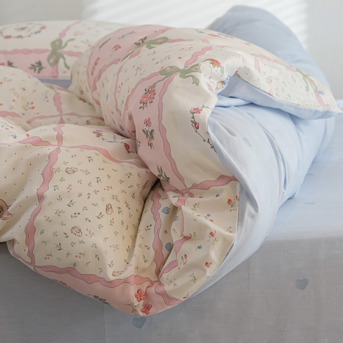 91家纺网 家纺一手货源 找家纺 布可家纺 2025新款水洗棉印花四件套 粉格子兔