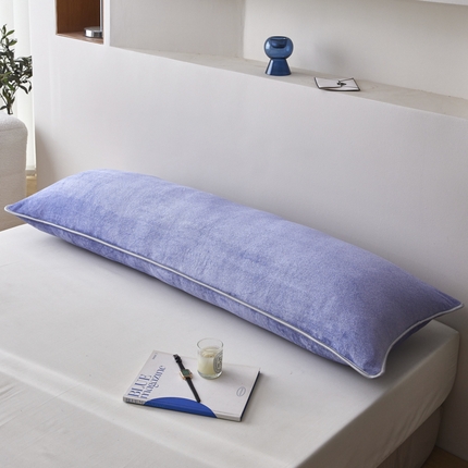 91家纺网 家纺一手货源 找家纺 爱港家纺 2024新款牛奶绒，法莱绒，双人情侣长枕套 隔脏隔汗冬季保暖长枕套 肌理纹-蓝