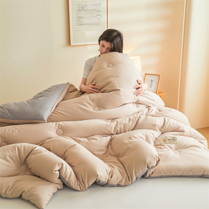 91家纺网 家纺一手货源 找家纺 梦恬佳 2024新款原棉大豆被 卡其+灰