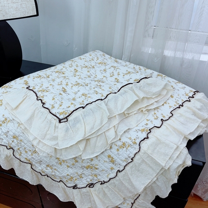 暖居 2024新款韩系高温砂洗棉花泡泡花边款床盖三件套绗缝加棉防滑床单 丽芙