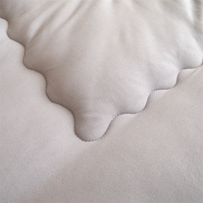 91家纺网 家纺一手货源 找家纺 梦恬佳 2024新款原棉大豆被 浅灰色