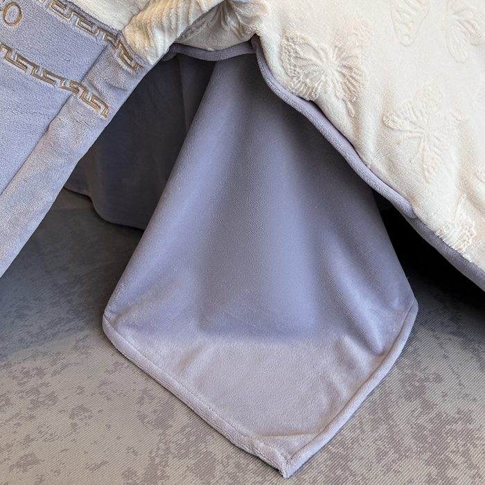 91家纺网 家纺一手货源 找家纺 宅家居 2024新款雕花拼接刺绣全消光A类高克重牛奶绒四件套-蝶之舞系列 蝶之舞-浅紫