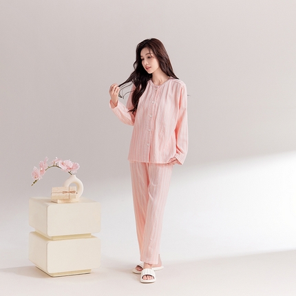 91家纺网 家纺一手货源 找家纺 玖弘家居 2024新款家居服系列-粉色条纹系列 粉色条纹长袖长裤