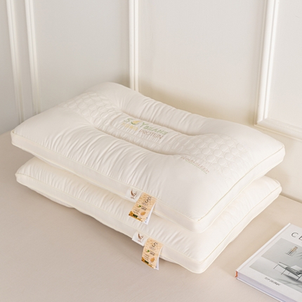 91家纺网 家纺一手货源 找家纺 （总）麦肯锡 2024新款大豆蛋白枕  枕头枕芯48×74