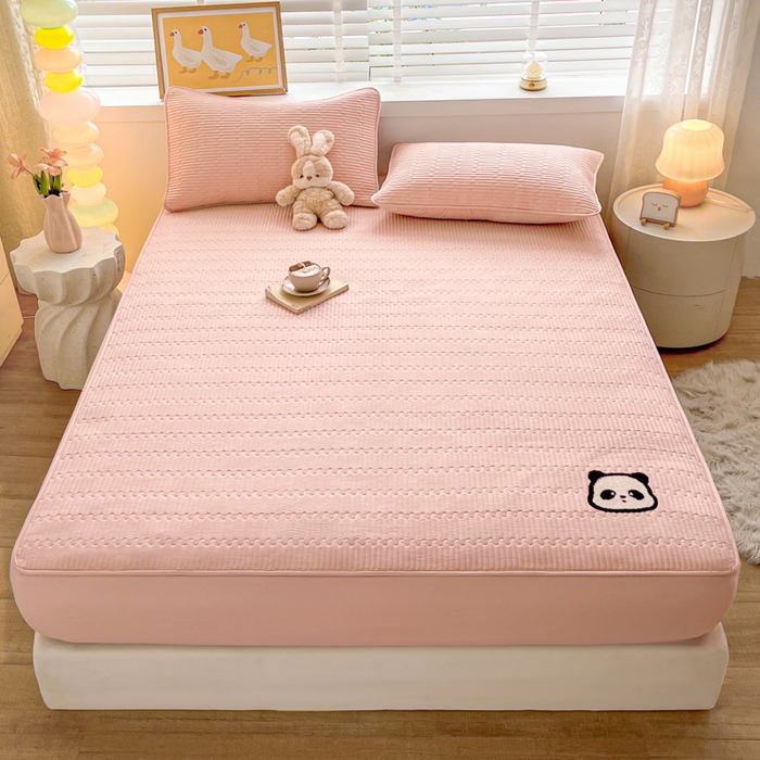 91家纺网 家纺一手货源 找家纺 芬晴家纺 2024新款A类母婴级毛巾绣夹棉床笠-萌猫-大床款 萌猫-豆沙粉