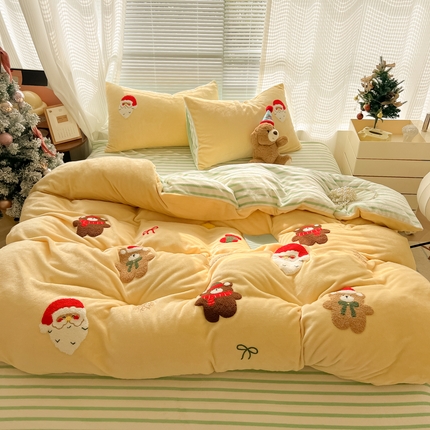 91家纺网 家纺一手货源 找家纺 （总）子钦家纺 2024秋冬新款加厚牛奶绒散点大版毛巾绣床单床笠四件套-圣诞系列