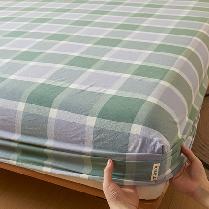 91家纺网 家纺一手货源 找家纺 芬晴家纺 2024新款全棉色织防水床笠大床款 防水-白绿格