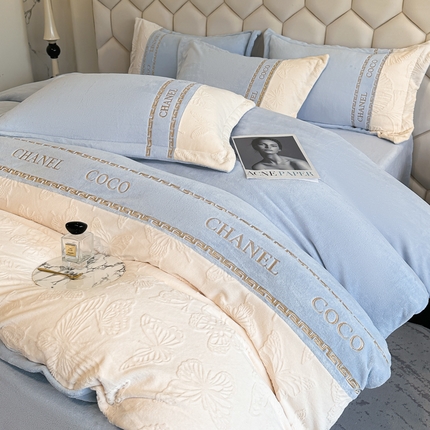 宅家居 2024新款雕花拼接刺绣全消光A类高克重牛奶绒四件套-蝶之舞系列 蝶之舞-淡蓝