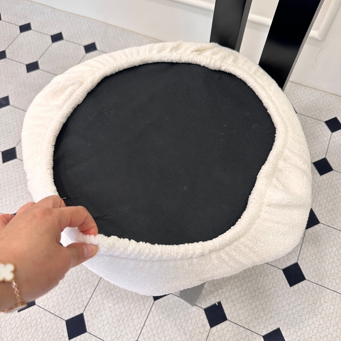 91家纺网 家纺一手货源 找家纺 逐日沙发套 2024新款云朵绒纯色凳子套 云朵绒凳子套-奶白色