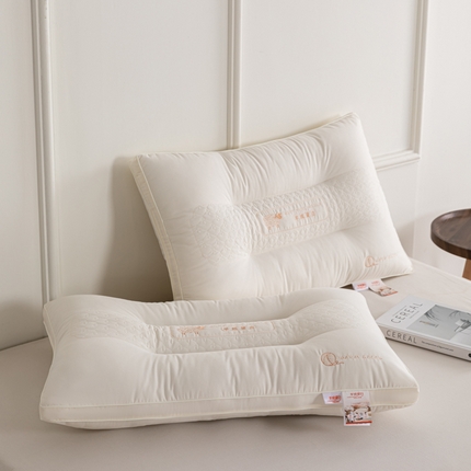 91家纺网 家纺一手货源 找家纺 （总）麦肯锡 2024新款羊绒蛋白枕  枕头枕芯48×74㎝