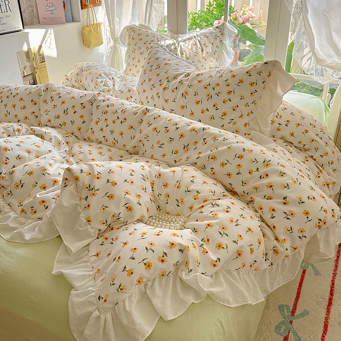 91家纺网 家纺一手货源 找家纺 阿曼达 2024新款ins博主风法式南法风浪漫系列花边款印花水洗m四件套 南法风-恋人黄