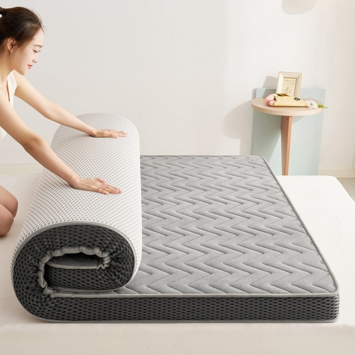 91家纺网 家纺一手货源 找家纺 锦丝钰床垫 2025新款牛奶绒乳胶记忆棉立体床垫 灰