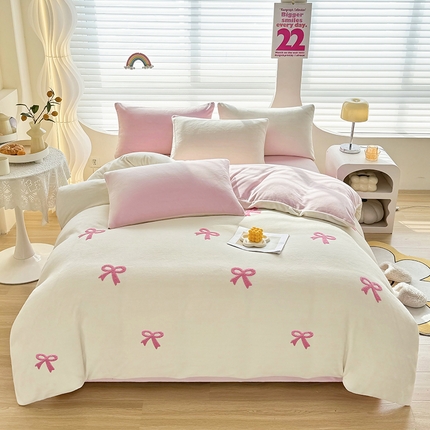 91家纺网 家纺一手货源 找家纺 满羽家纺 2024爆款冬季加厚毛巾绣牛奶绒四件套蝴蝶结-奶白粉