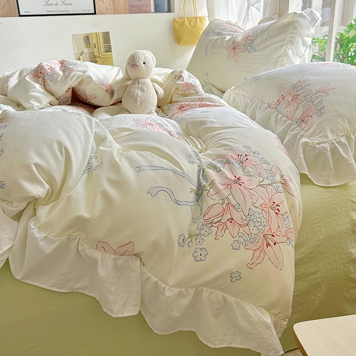 91家纺网 家纺一手货源 找家纺 阿曼达 2024新款ins博主风法式南法风浪漫系列花边款印花水洗m四件套 南法风-花团锦簇