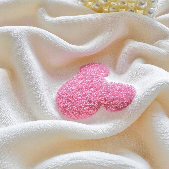 91家纺网 家纺一手货源 找家纺 满羽家纺 2024爆款冬季加厚毛巾绣牛奶绒四件套可爱熊-奶白粉