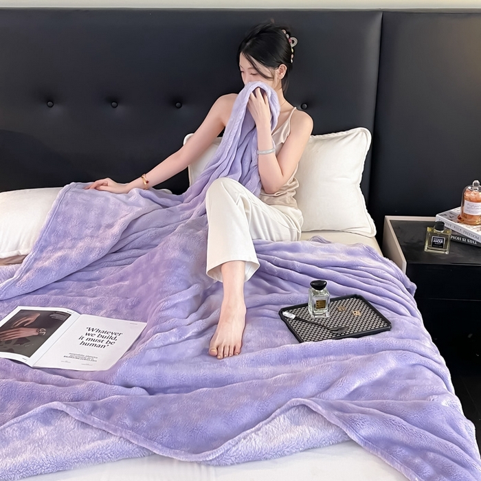 91家纺网 家纺一手货源 找家纺 一帆毯业 免费压缩抽空 300克 仿兔毛泡泡绒高克重法莱绒牛奶绒珊瑚绒兔兔卷边毛毯（外贸跨境供货） 香芋紫