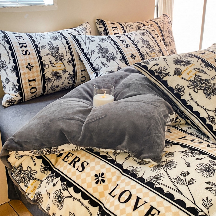 91家纺网 家纺一手货源 找家纺 斯卡诺家纺 2025新款小清新双面牛奶绒印花四件套 只爱你