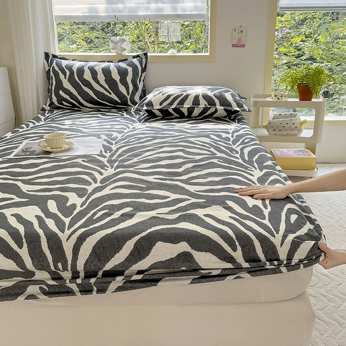 91家纺网 家纺一手货源 找家纺 梵巢家纺 芦荟棉床笠单床笠，外贸跨境单床笠磨毛床笠印花床笠床笠三件套斑马纹